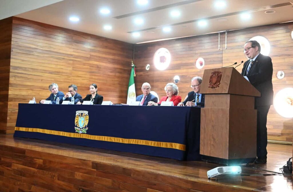 México debe ocupar posiciones activas y no intermedias  en las estrategias productivas: rector Lomelí