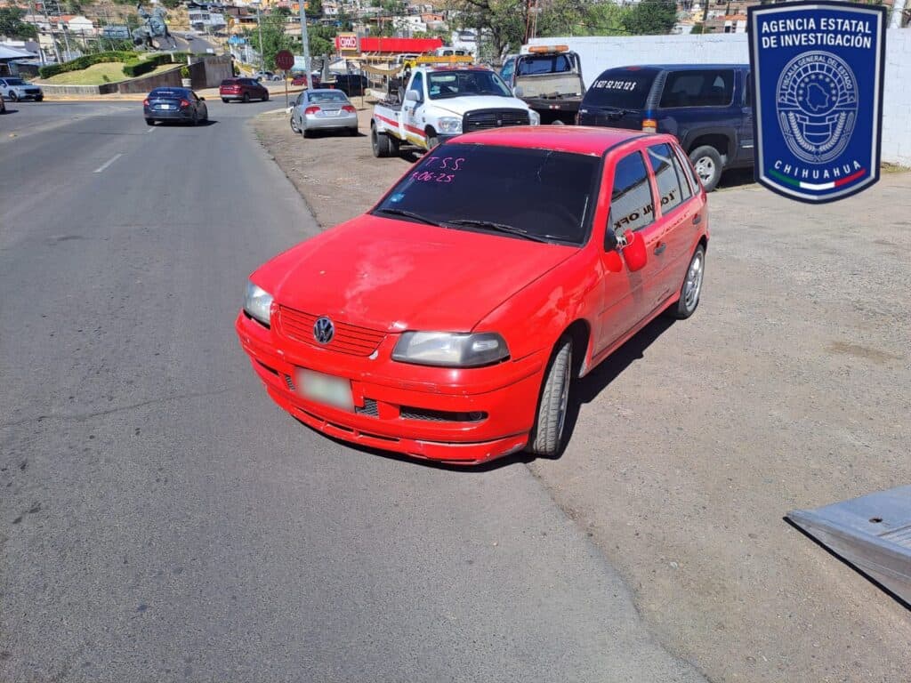 Recupera AEI automóvil con reporte de robo en Parral