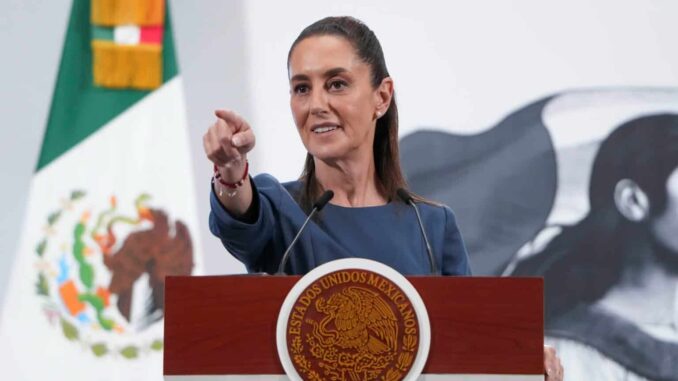 sheinbaum-pide-a-nuevos-ministros-de-la-corte-mirar-hacia-adelante-y-no-realizar-persecuciones.jpg Sheinbaum pide a nuevos ministros de la Corte mirar hacia adelante y no realizar persecuciones