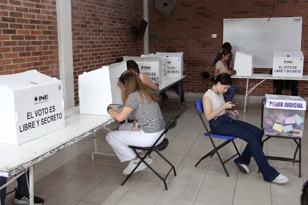 INE reporta 97.22% de avance en recepción de paquetes de votos de elección judicial