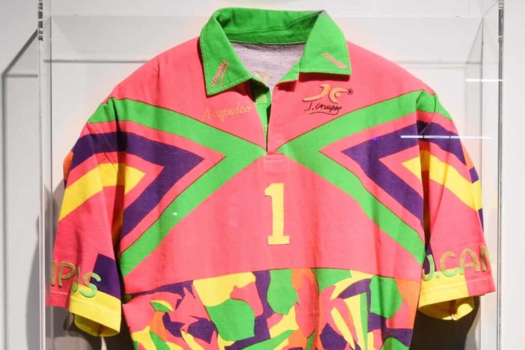 Museo FIFA rinde homenaje al portero Jorge Campos