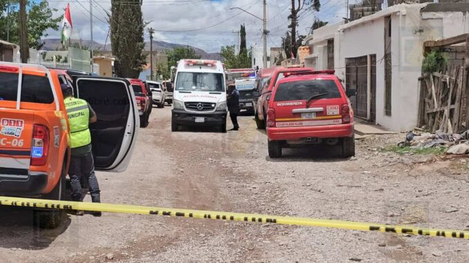 hombre-resulta-electrocutado-mientras-podaba-un-arbol-en-la-colonia-vicente-guereca.jpeg Hombre resulta electrocutado mientras podaba un árbol en la colonia Vicente Güereca