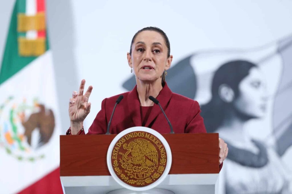 Sheinbaum asegura que nuevas leyes de seguridad y telecomunicaciones no son para espiar a ciudadanos