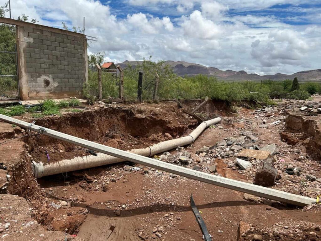 Repara JMAS Chihuahua conducción del tanque Norte 2