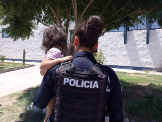 Solicitan ayuda para localizar a familia de niña de dos años extraviada