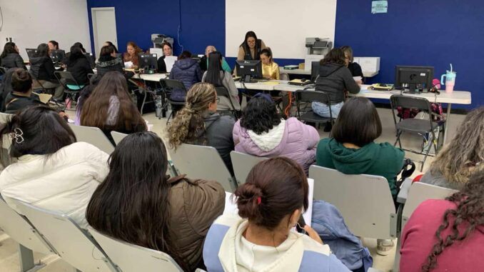 inicia-el-cobro-de-becas-academicas-del-gobierno-municipal-para-alumnos-de-1-y-2-de-primaria.jpeg Inicia el cobro de becas académicas del Gobierno Municipal para alumnos de 1° y 2° de primaria