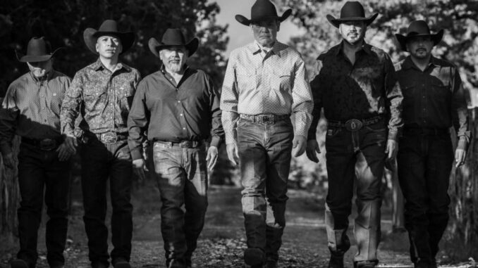 intocable-celebra-que-tendra-una-estrella-en-el-paseo-de-la-fama-de-hollywood.jpg Intocable celebra que tendrá una estrella en el Paseo de la Fama de Hollywood