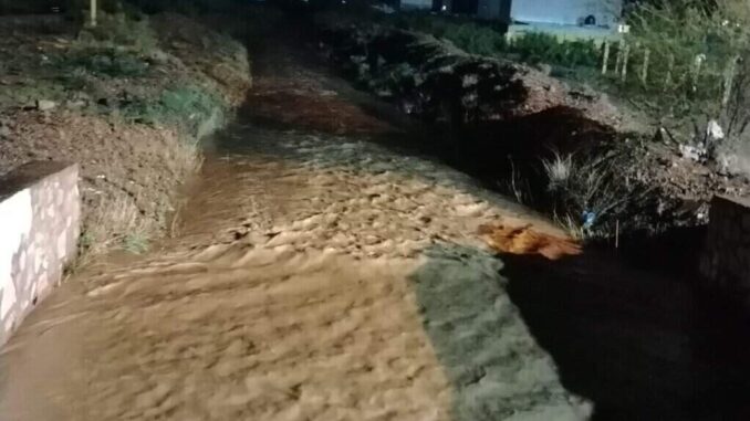 atendieron-bomberos-y-proteccion-civil-municipal-cinco-emergencias-por-lluvias-durante-la-madrugada.jpeg Atendieron Bomberos y Protección Civil Municipal cinco emergencias por lluvias durante la madrugada