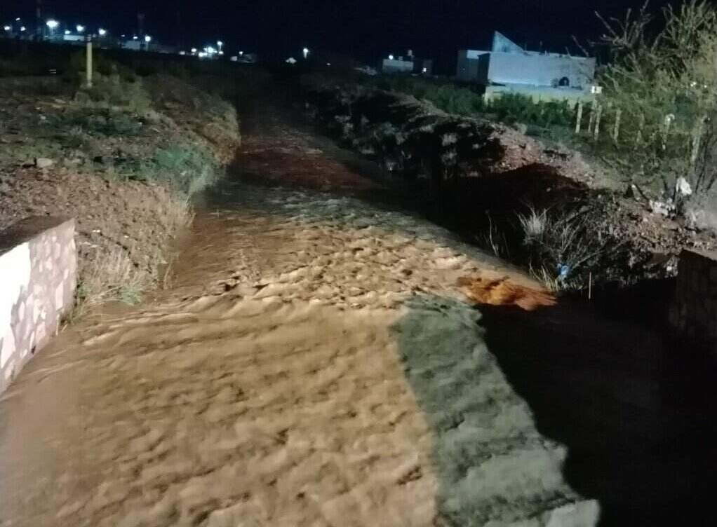 Atendieron Bomberos y Protección Civil Municipal cinco emergencias por lluvias durante la madrugada