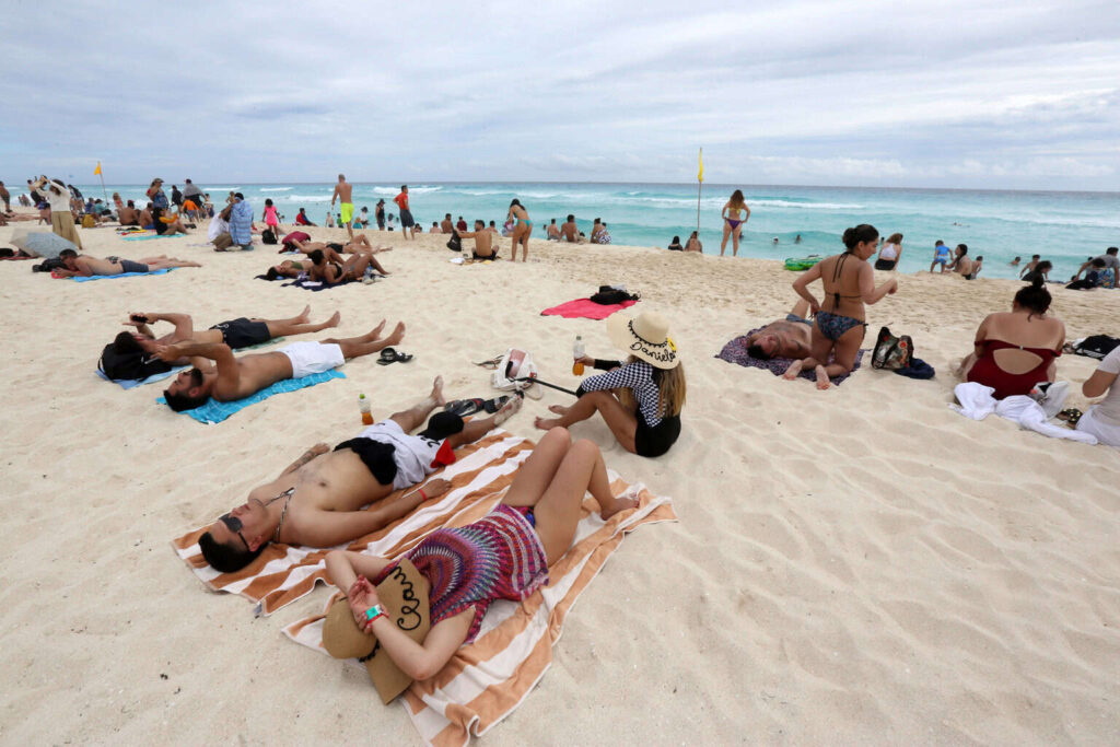 México recibió en mayo 18% más turistas internacionales