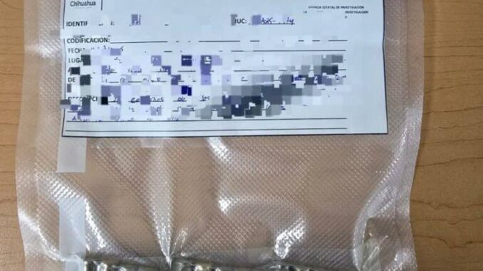 detiene-aei-a-dos-hermanos-en-posesion-de-un-arma-de-fuego-y-droga-en-la-colonia-robinson.jpg Detiene AEI a dos hermanos en posesión de un arma de fuego y droga en la colonia Robinson