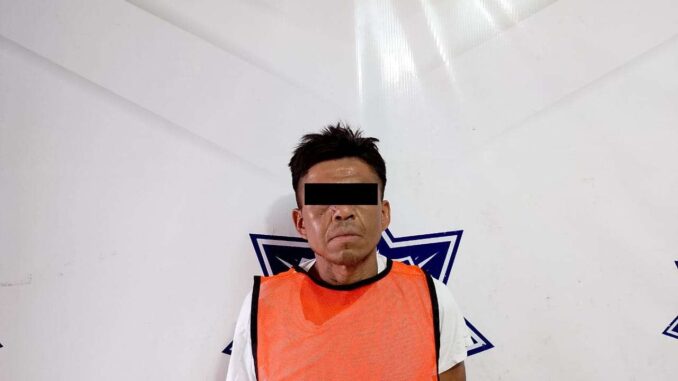 detienen-a-hombre-por-intento-de-asalto-en-tienda-de-abarrotes.jpg Detienen a hombre por intento de asalto en tienda de abarrotes
