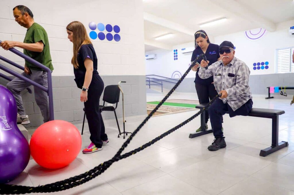 Inaugura alcalde Bonilla área de marcha en el Gimnasio del Deporte Adaptado