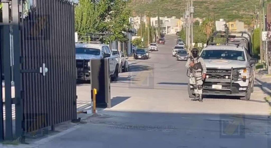 Agentes federales realizan cateo en fraccionamiento Rincón del Ángel