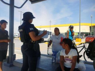 Promueven policías municipales campamento de verano