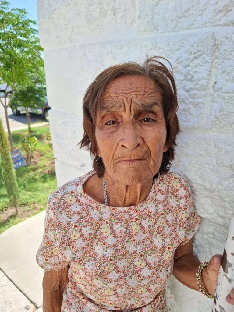 Buscan a los familiares de mujer de la tercera edad extraviada en la colonia Chapultepec