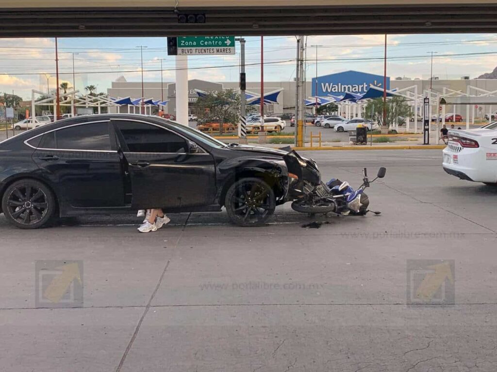 Otro motociclista lesionado tras choque en cruce con semáforos apagados