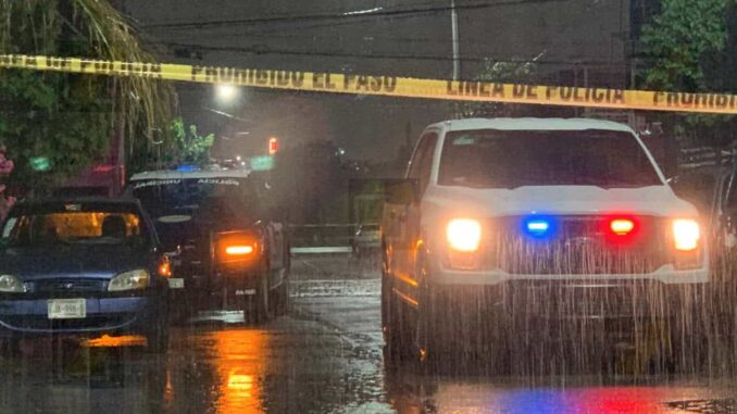 dos-hombres-son-asesinados-a-balazos-dentro-de-vivienda-en-la-colonia-insurgentes.jpeg Dos hombres son asesinados a balazos dentro de vivienda en la colonia Insurgentes