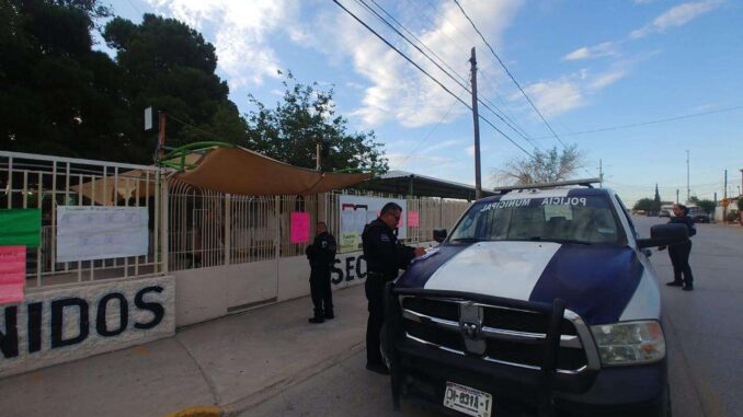 refuerzan-vigilancia-en-escuelas-para-evitar-robos-en-vacaciones.jpeg Refuerzan vigilancia en escuelas para evitar robos en vacaciones