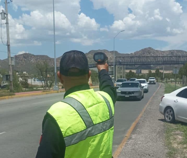 Reduce Policía Vial de la SSPE número de infractores viales en Chihuahua