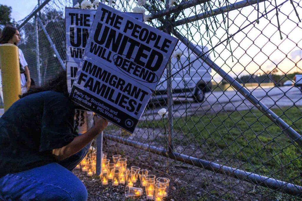 Suben un 111 % los migrantes detenidos en Florida tras el regreso de Trump, alerta HRW