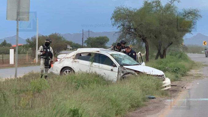 vehiculo-sale-del-camino-y-vuelca-en-la-carretera-aldama-chihuahua.jpeg Vehículo sale del camino y vuelca en la carretera Aldama–Chihuahua