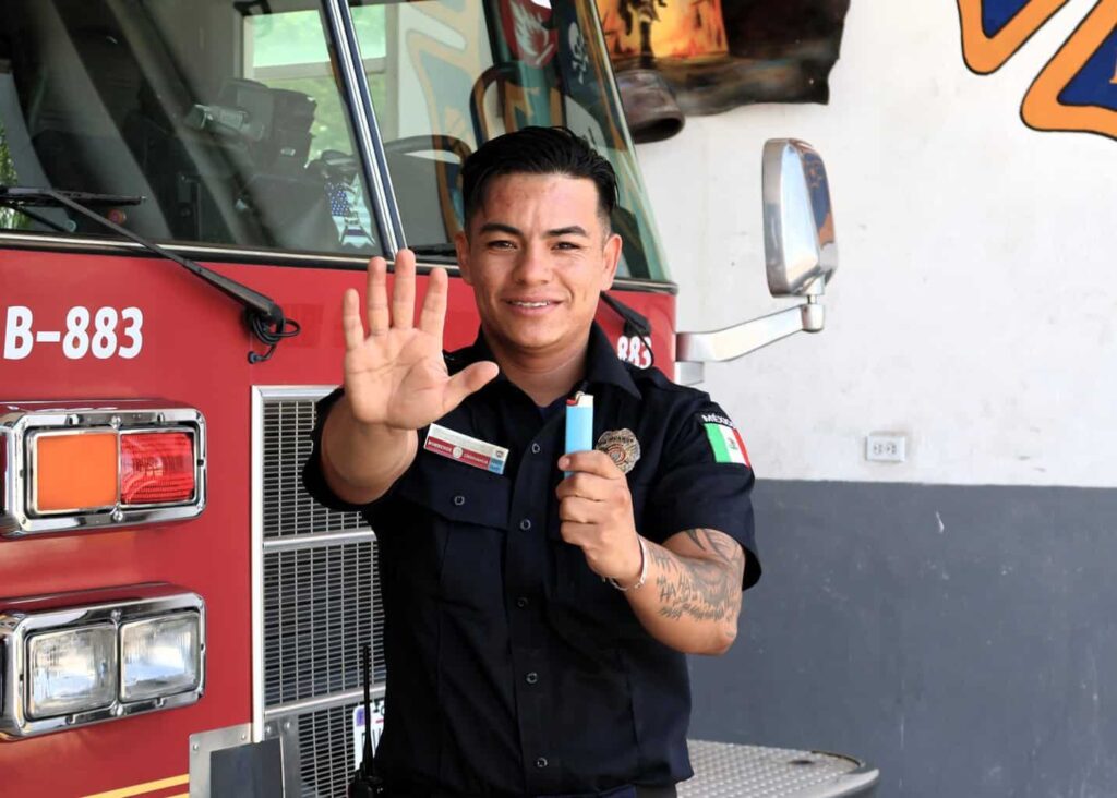¿Niñas y niños solos en casa por vacaciones? Bomberos te ayuda a prevenir accidentes con fuego