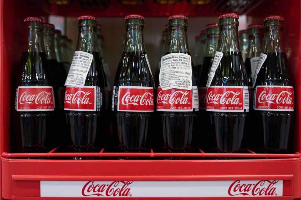 Trump promete devolver el azúcar a la Coca-Cola