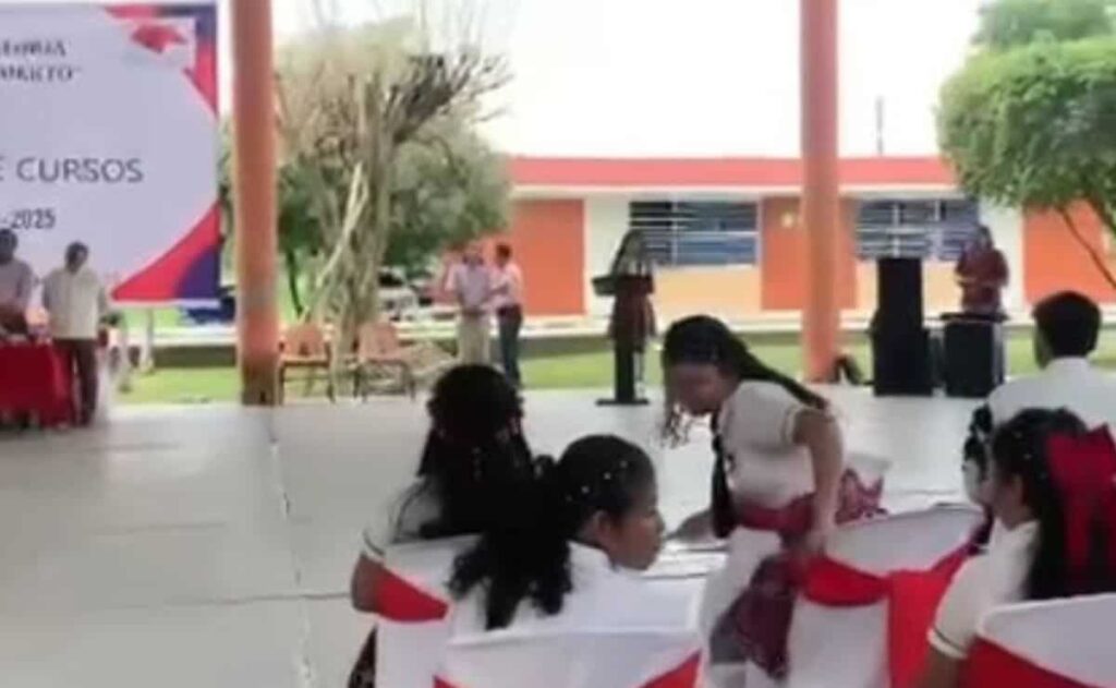 Alumna denuncia acoso sexual durante graduación; maestro ya fue detenido