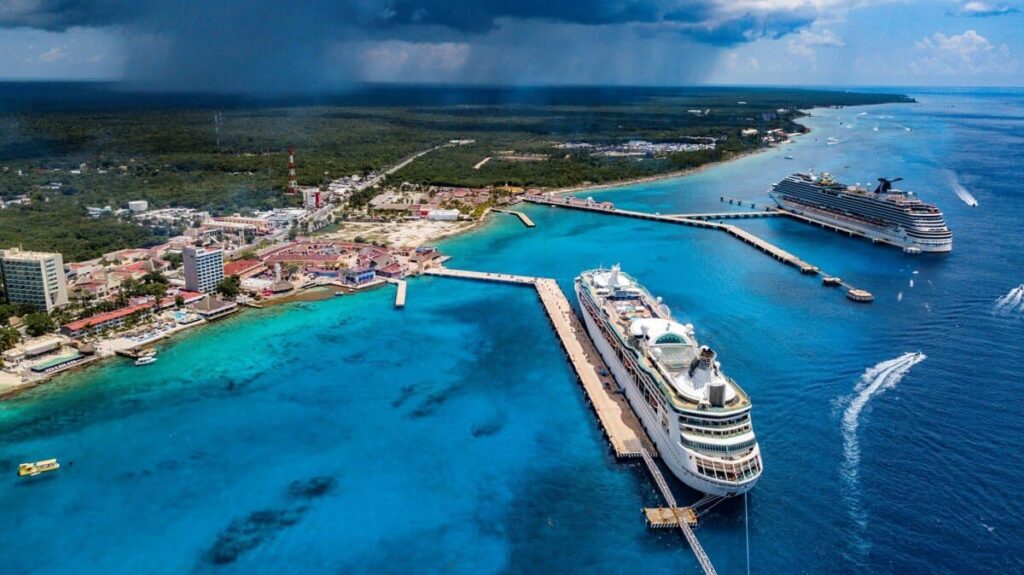 México recibió 5.6 millones de turistas en crucero en primer semestre de año