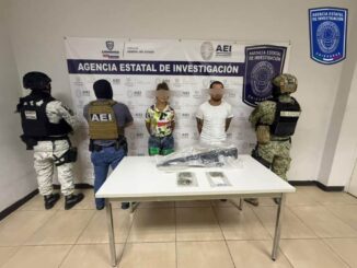 Detiene AEI a pareja con marihuana y arma de fuego en Cd. Juárez