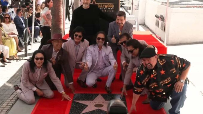 los-bukis-reciben-su-estrella-en-el-paseo-de-la-fama-de-hollywood.jpg Los Bukis reciben su estrella en el Paseo de la Fama de Hollywood