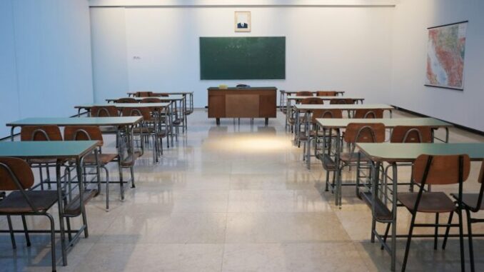 estudiantes-mexico-escuela-696x392.jpg