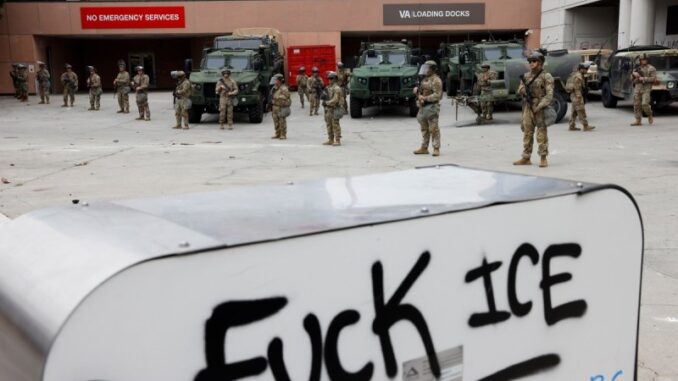 protesta-contra-redadas-migrantes.jpg