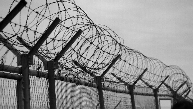 Violento motín en penal de Veracruz deja siete reos muertos y 11 heridos