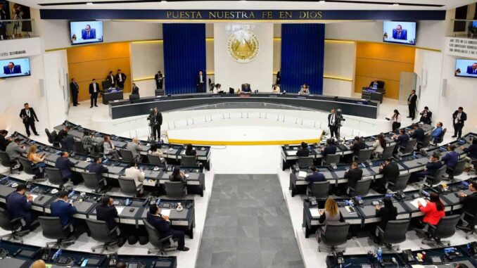 asamblea-legislativa-de-el-salvador-avala-la-reeleccion-presidencial-indefinida.jpg Asamblea Legislativa de El Salvador avala la reelección presidencial indefinida