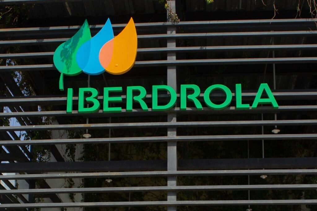 Grupo Cox compra Iberdrola México por 4 mil 200 mdd