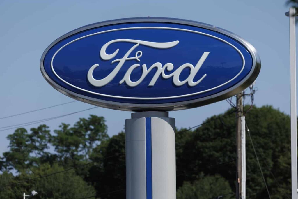 Los aranceles de Trump impactan en los resultados de Ford