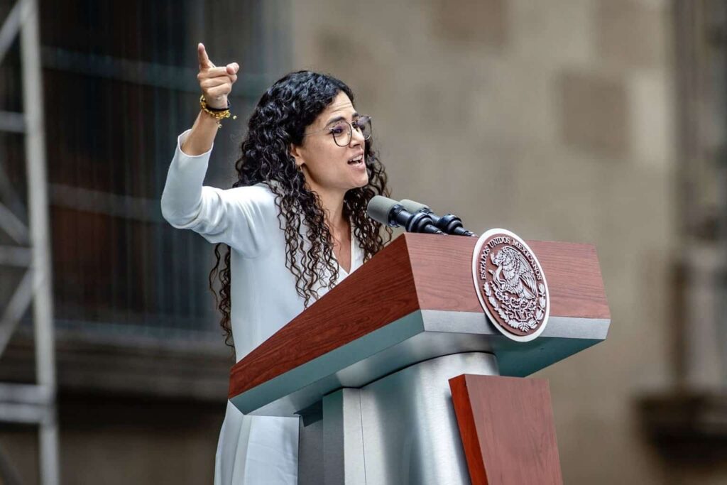Luisa Alcalde exhorta a morenistas, incluidos sus dirigentes, a «vivir en justa medianía»;