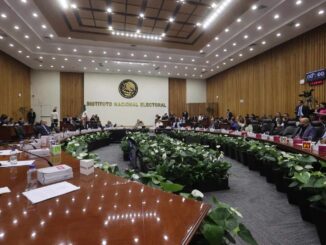 Sheinbaum se lanza contra el INE por postura sobre ‘acordeones’ en elección judicial; esperará decisión del TEPJF