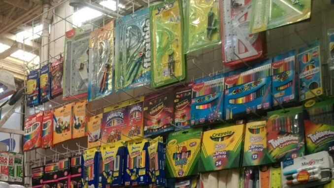 donde-puedes-encontrar-utiles-colares-con-descuento.jpg ¿dónde puedes encontrar útiles colares con descuento?