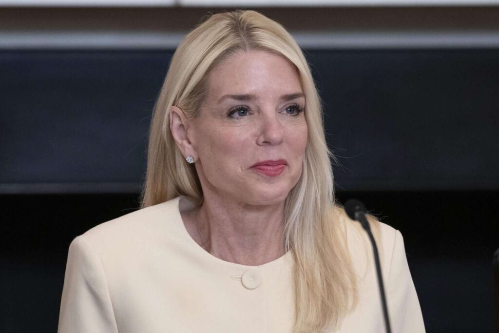 Departamento de Justicia de EE.UU. investigará supuesta conspiración contra Trump por la ‘trama rusa’