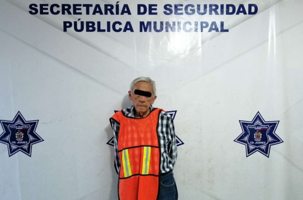 Detienen a hombre con órdenes de aprehensión pendientes