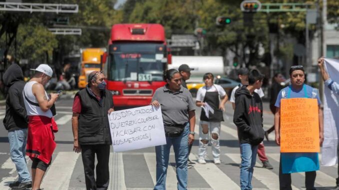 conductores-de-aplicacion-y-locatarios-de-mercados-protestaran-hoy-lunes-4-de-agosto-en-cdmx.jpg Conductores de aplicación y locatarios de mercados protestarán hoy lunes 4 de agosto en CDMX