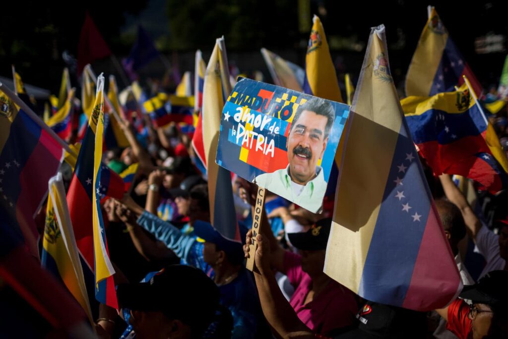 Maduro agradece todas las «demostraciones de solidaridad» en rechazo a recompensa de EE.UU.