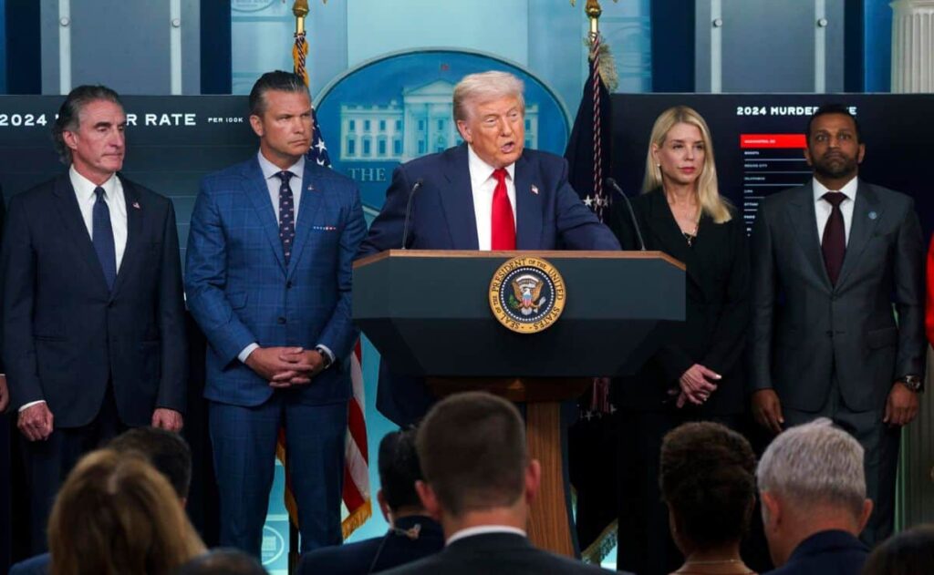 Trump pone a la Policía de Washington bajo control federal y activa la Guardia Nacional