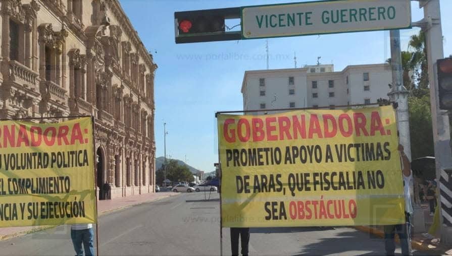 Protesta frente a Palacio de Gobierno afectados de Aras; bloquean avenidas y generan caos vial