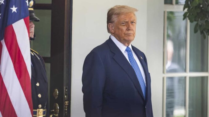 trump-defiende-enviar-tropas-a-atacar-a-los-carteles-de-la-droga-para-proteger-a-eeuu.jpg Trump defiende enviar tropas a atacar a los cárteles de la droga para «proteger» a EE.UU.