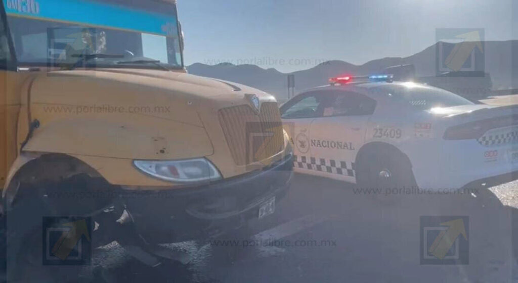 Sujeto intoxicado roba camión maquilero; desata persecución en Libramiento Oriente