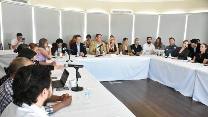 instalan-mesa-de-trabajo-para-creacion-de-nueva-ley-para-la-comercializacion-de-bebidas-alcoholicas-en-chihuahua.jpeg Instalan mesa de trabajo para creación de nueva ley para la comercialización de bebidas alcohólicas en Chihuahua
